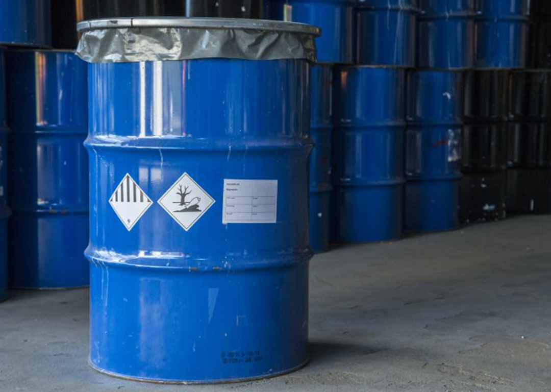 Veszélyes hulladék kezelés és ártalmatlanítás.