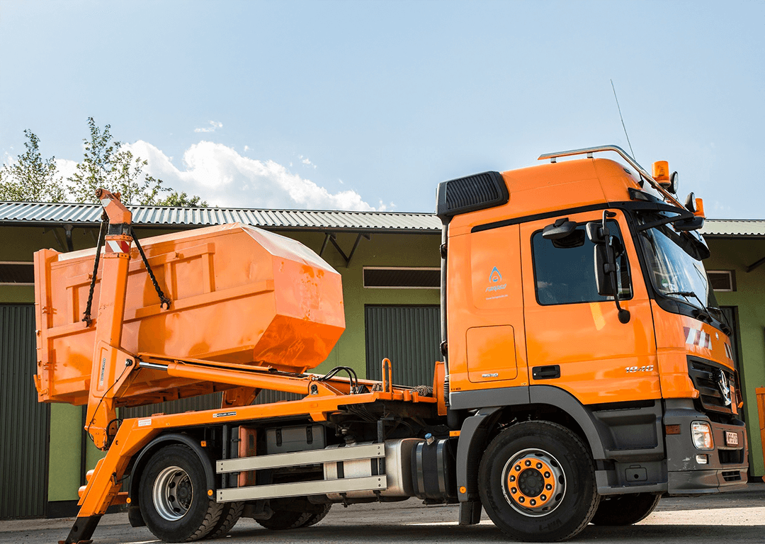 Veszélyes hulladék szállítás és kezelés.